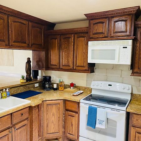 Brownsville Comfort 2 Bedroom 1 Bath , Spacious Kitchen And Outdoor Home Dış mekan fotoğraf