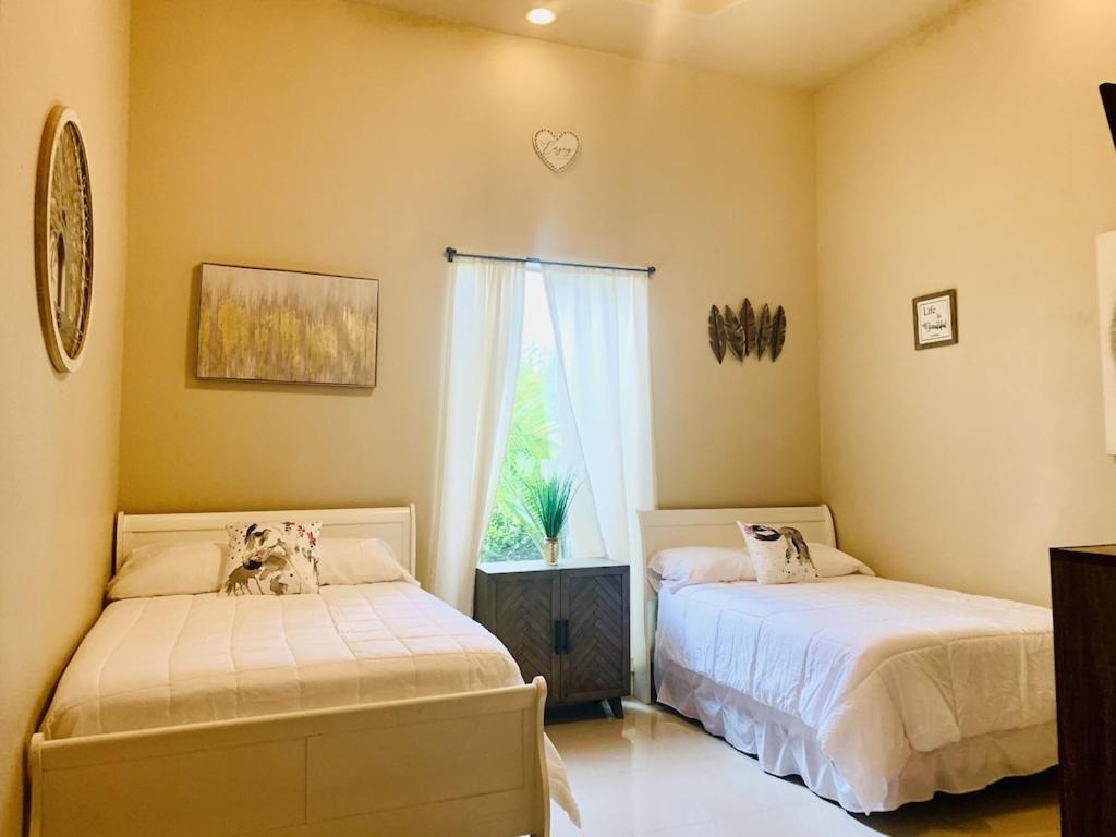 Brownsville Comfort 2 Bedroom 1 Bath , Spacious Kitchen And Outdoor Home Dış mekan fotoğraf