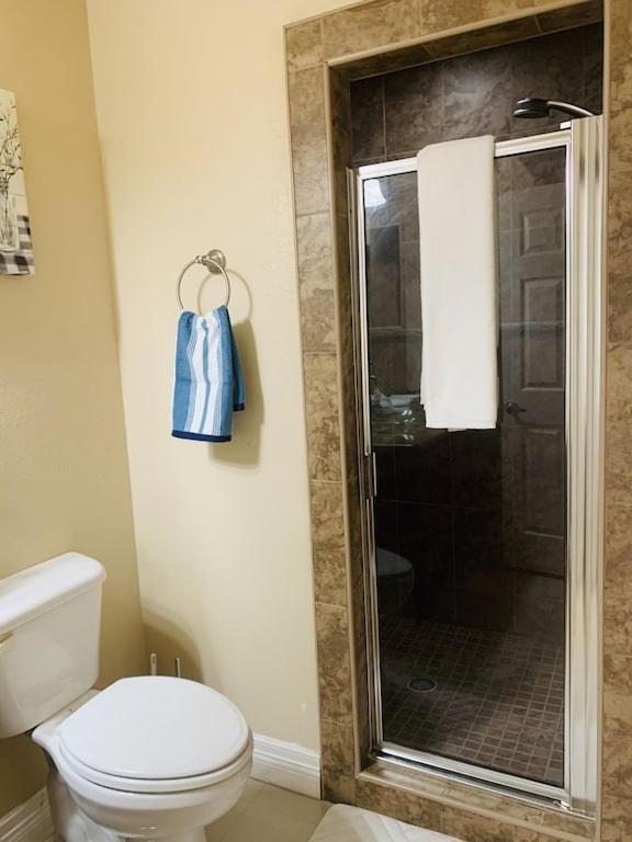 Brownsville Comfort 2 Bedroom 1 Bath , Spacious Kitchen And Outdoor Home Dış mekan fotoğraf