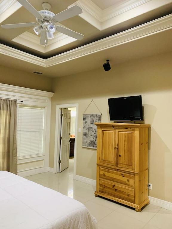 Brownsville Comfort 2 Bedroom 1 Bath , Spacious Kitchen And Outdoor Home Dış mekan fotoğraf