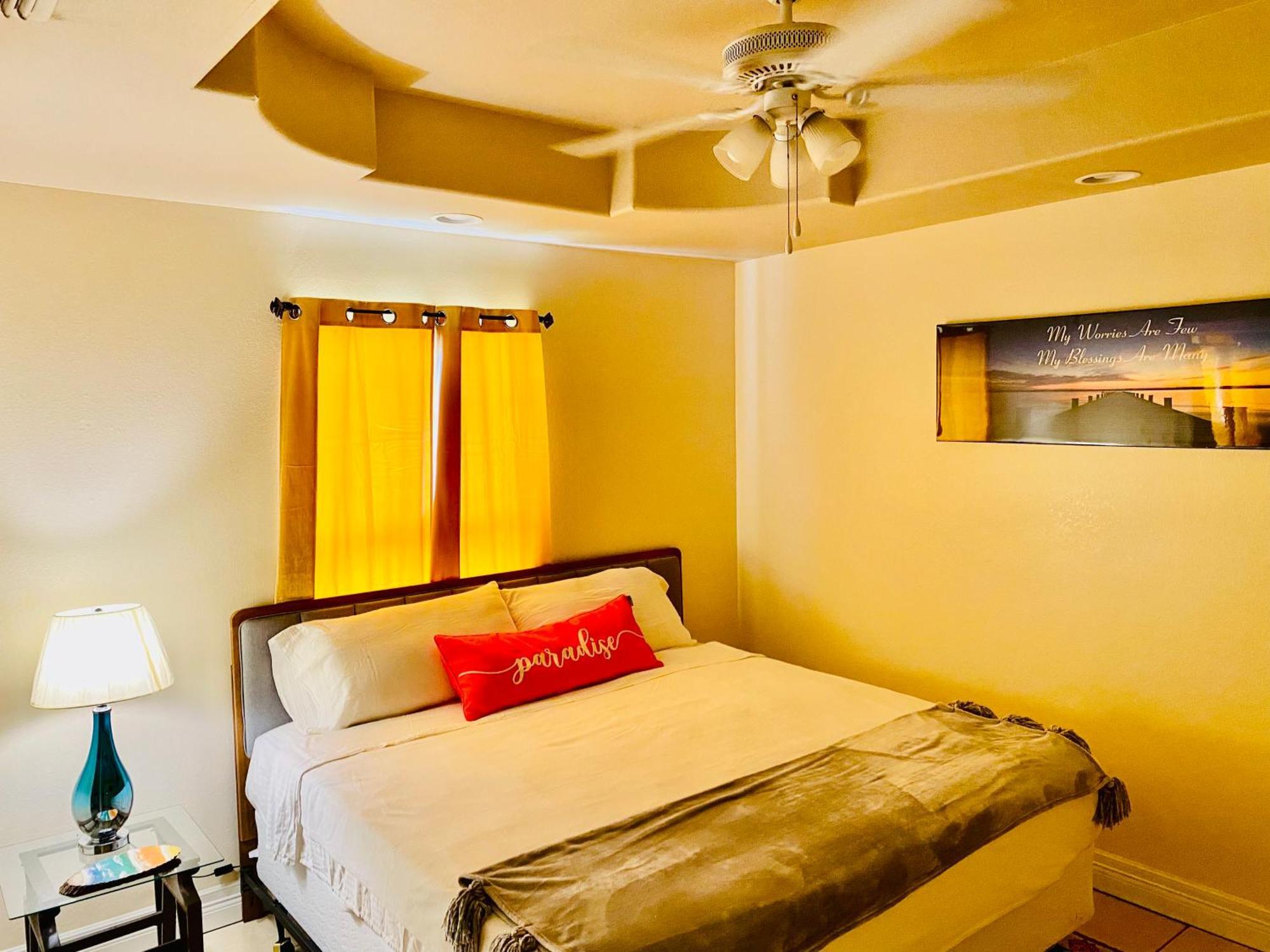 Brownsville Comfort 2 Bedroom 1 Bath , Spacious Kitchen And Outdoor Home Dış mekan fotoğraf