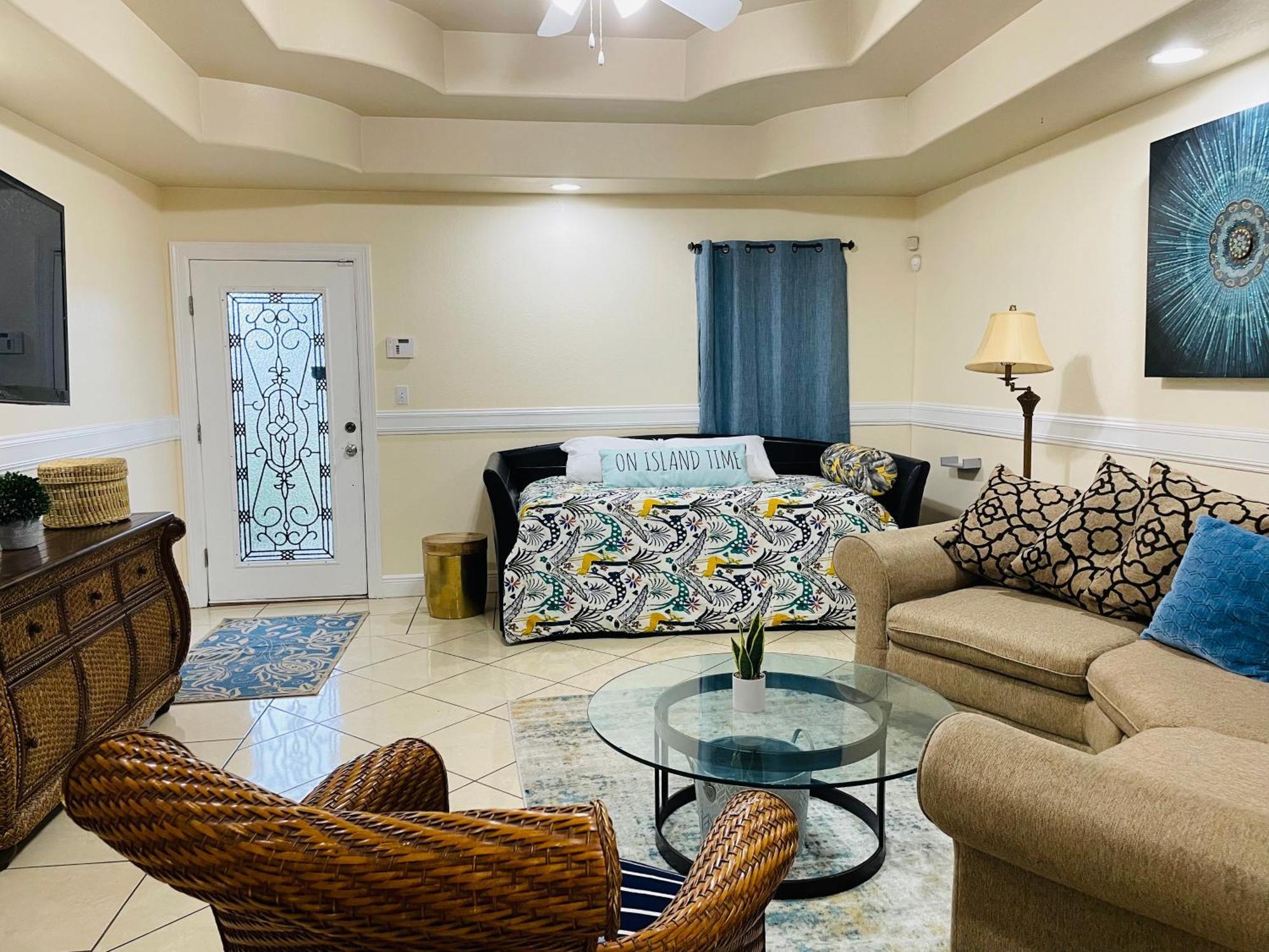 Brownsville Comfort 2 Bedroom 1 Bath , Spacious Kitchen And Outdoor Home Dış mekan fotoğraf